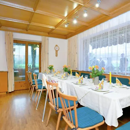 بيت للعطل Holiday Tiroler Gastehaus 1