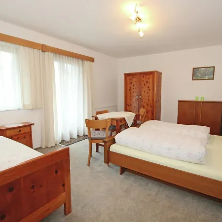 Holiday Tiroler Gastehaus 1